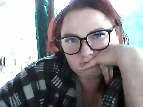 Snapshot of AngelQSky chatting on September 19, 2025, 2:21 pm AngelQSky online show from September 19, 2025, 2:21 pm