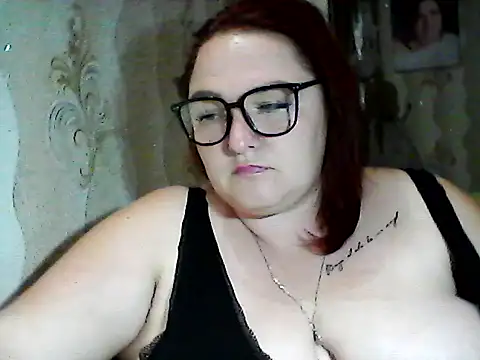 Snapshot of AngelQSky chatting on September 22, 2025, 6:25 pm AngelQSky online show from September 22, 2025, 6:25 pm