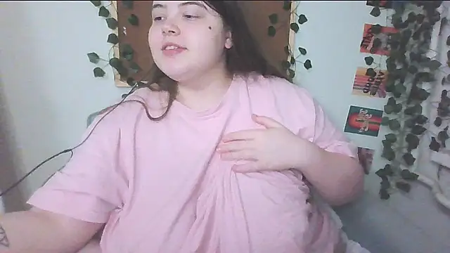 Snapshot of brattyprincessemma chatting on October 21, 2025, 6:18 pm brattyprincessemma online show from October 21, 2025, 6:18 pm