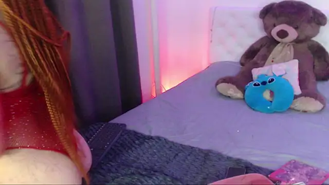 Snapshot of kylie444_ chatting on December 15, 2025, 8:36 pm kylie444 online show from December 15, 2025, 8:36 pm