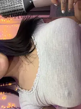 kylie444  online show from January 13, 2026, 2:04 am