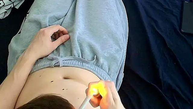 Breezydicksn online show from January 12, 2026, 10:03 pm