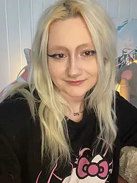 xxasanxangell 77 online show from March 29, 2026, 1:57 pm