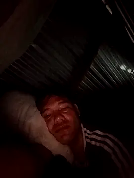 Snapshot of Franklinrivas91 chatting on December 17, 2025, 10:53 am Franklinrivas91 online show from December 17, 2025, 10:53 am