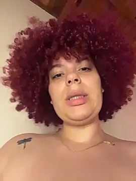 Snapshot of Enyagleam_ chatting on November 8, 2025, 3:10 am Enyagleam online show from November 8, 2025, 3:10 am