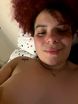 Snapshot of Enyagleam_ chatting on September 23, 2025, 2:40 am Enyagleam online show from September 23, 2025, 2:40 am