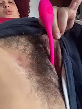 Snapshot of Enyagleam_ chatting on October 26, 2025, 9:48 pm Enyagleam online show from October 26, 2025, 9:48 pm