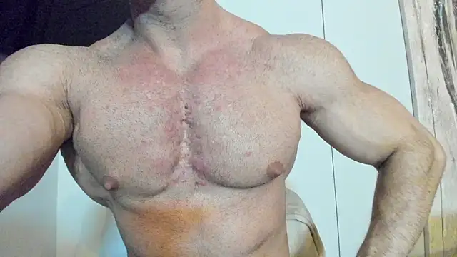 Snapshot of bretman_narcissus chatting on February 18, 2026, 2:35 pm bretman narcissus online show from February 18, 2026, 2:35 pm