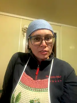 Snapshot of Crystal00Girl chatting on October 2, 2025, 3:15 pm Crystal00Girl online show from October 2, 2025, 3:15 pm