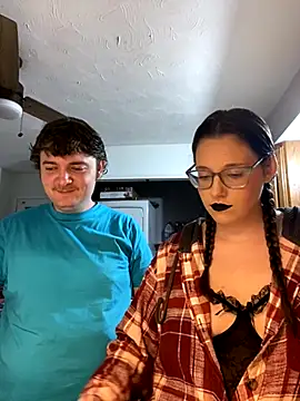 Mommasaurrex online show from September 11, 2025, 2:44 am