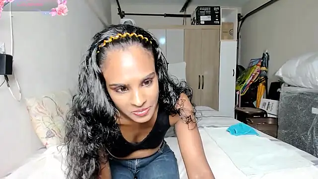 Snapshot of Toxicfantasy4u chatting on October 13, 2025, 6:20 pm Toxicfantasy4u online show from October 13, 2025, 6:20 pm