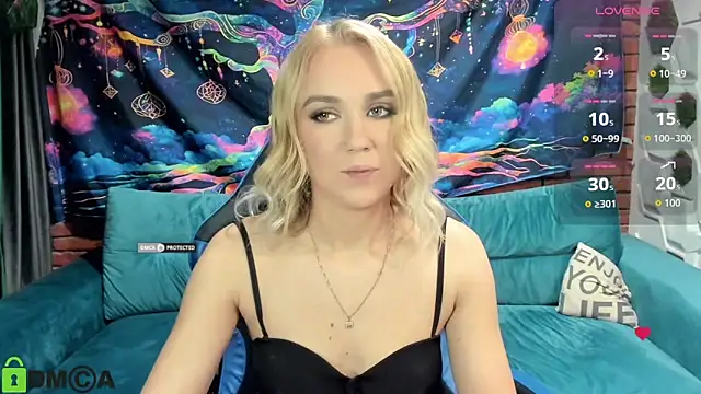 Snapshot of CrystalGirl99 chatting on November 27, 2025, 8:04 am CrystalGirl99 online show from November 27, 2025, 8:04 am