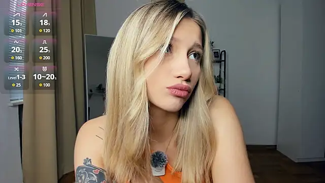 Snapshot of FaaBinaa chatting on October 14, 2025, 7:31 am FaaBinaa online show from October 14, 2025, 7:31 am