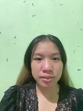 QueenLink online show from October 9, 2025, 6:08 pm