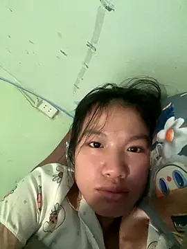 QueenLink online show from October 11, 2025, 11:50 pm