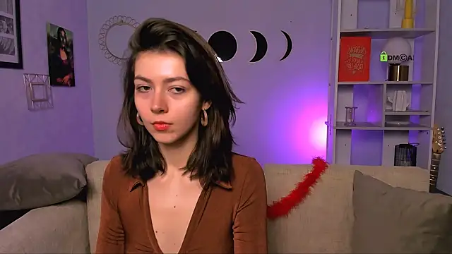 lola sun12 online show from January 17, 2026, 8:23 pm