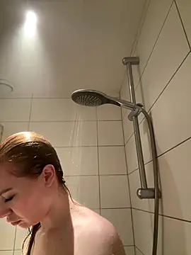 Snapshot of Chloemillerrxx chatting on November 23, 2025, 1:32 pm Chloemillerrxx online show from November 23, 2025, 1:32 pm