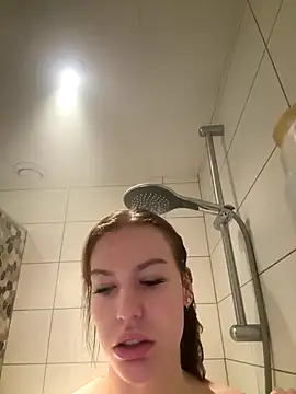 Snapshot of Chloemillerrxx chatting on November 26, 2025, 12:38 pm Chloemillerrxx online show from November 26, 2025, 12:38 pm