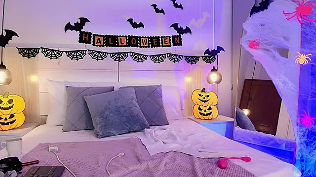 alehia cute online show from October 27, 2025, 11:27 pm