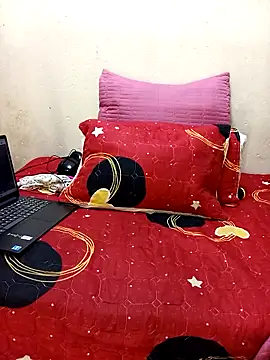 Snapshot of PRETTYJANE36 chatting on November 11, 2025, 9:31 pm PRETTYJANE36 online show from November 11, 2025, 9:31 pm