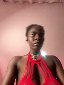 Snapshot of MorenaLush_Eup chatting on February 20, 2026, 6:19 am MorenaLush Eup online show from February 20, 2026, 6:19 am