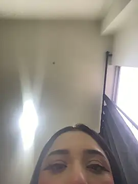 Snapshot of ImEmily444 chatting on November 9, 2025, 9:41 pm ImEmily444 online show from November 9, 2025, 9:41 pm