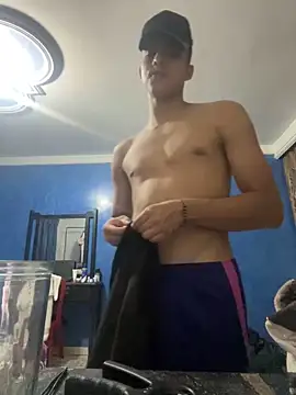 Snapshot of May_Blackx chatting on September 19, 2025, 5:22 am May Blackx online show from September 19, 2025, 5:22 am