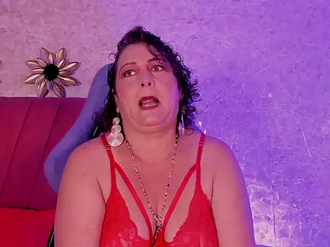 PalomaLombardi online show from November 10, 2025, 8:14 pm