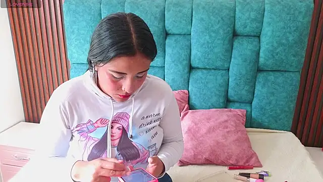 Snapshot of EmilyGala chatting on October 20, 2025, 7:36 pm EmilyGala online show from October 20, 2025, 7:36 pm