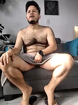 Snapshot of DADDYTTEDY1 chatting on September 18, 2025, 9:29 pm DADDYTTEDY1 online show from September 18, 2025, 9:29 pm