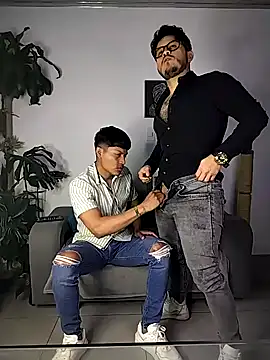 Snapshot of DADDYTTEDY1 chatting on October 10, 2025, 10:32 pm DADDYTTEDY1 online show from October 10, 2025, 10:32 pm