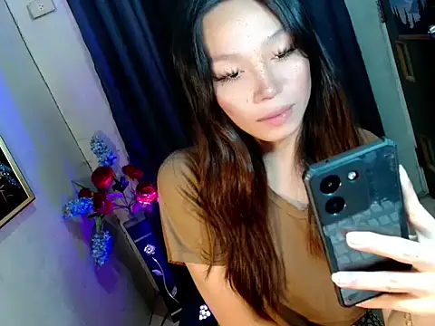 Snapshot of Urlustfull_Sainaxxx chatting on October 7, 2025, 1:45 pm Urlustfull Sainaxxx online show from October 7, 2025, 1:45 pm