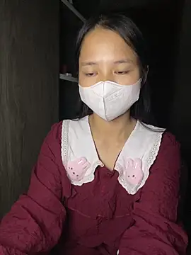 Hana-44 online show from November 3, 2025, 6:11 pm