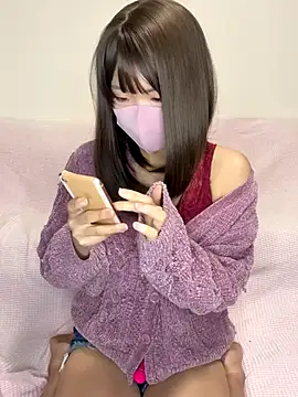 reina 00121 online show from October 28, 2025, 12:22 am