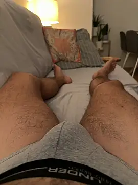 Snapshot of -Styleto chatting on September 22, 2025, 10:16 pm -Styleto online show from September 22, 2025, 10:16 pm