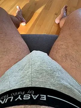 Snapshot of -Styleto chatting on September 22, 2025, 7:14 am -Styleto online show from September 22, 2025, 7:14 am