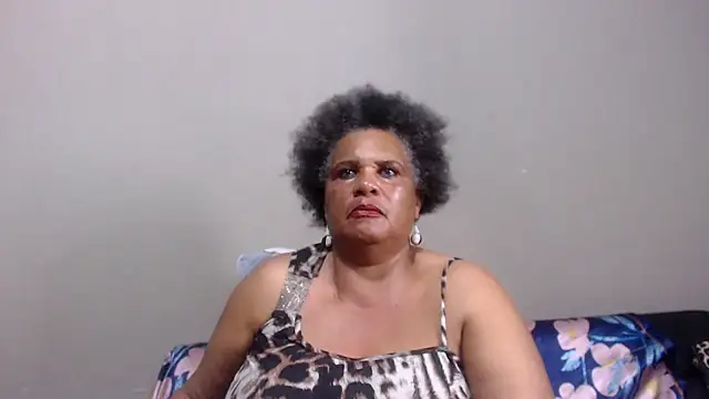 Snapshot of GrandBustyMelon chatting on March 6, 2026, 3:34 am GrandBustyMelon online show from March 6, 2026, 3:34 am