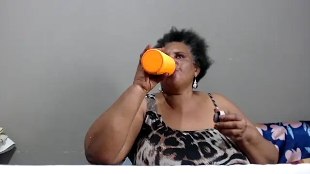 Snapshot of GrandBustyMelon chatting on February 27, 2026, 7:35 pm GrandBustyMelon online show from February 27, 2026, 7:35 pm