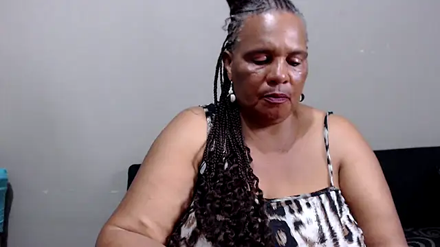 Snapshot of GrandBustyMelon chatting on March 12, 2026, 8:51 am GrandBustyMelon online show from March 12, 2026, 8:51 am