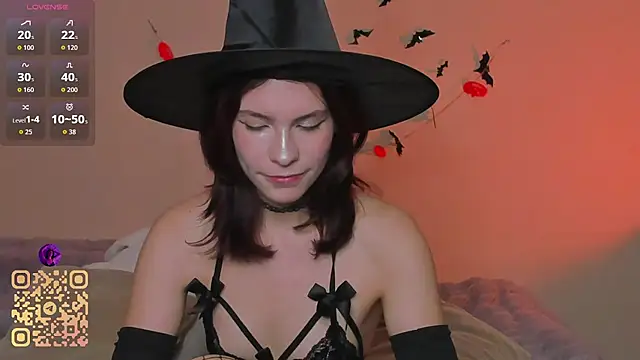 Snapshot of DaiquiriChan chatting on October 30, 2025, 8:12 am DaiquiriChan online show from October 30, 2025, 8:12 am