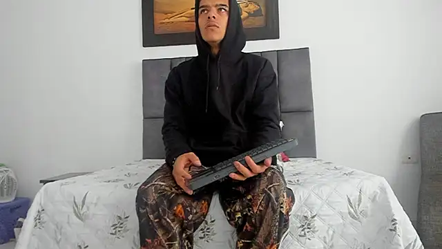 wyatt 3 online show from January 14, 2026, 11:58 am