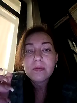 DanaNeon online show from April 7, 2026, 5:48 pm