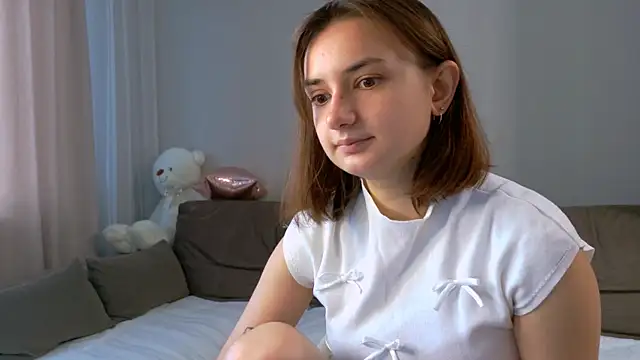 Snapshot of Lelia_Vibe chatting on July 7, 2026, 2:47 am Lelia Vibe online show from July 7, 2026, 2:47 am