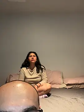 SweetTulipan online show from February 7, 2026, 12:51 am