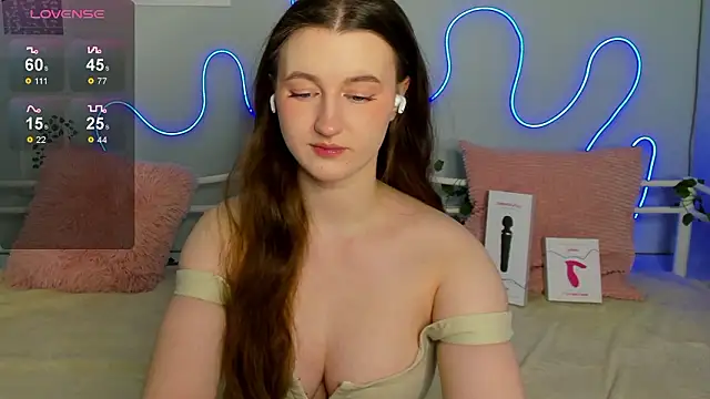 MissFoxy Ti online show from February 4, 2026, 1:22 am