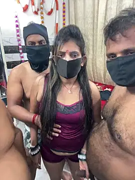 Cute plak02 online show from October 18, 2025, 4:42 pm