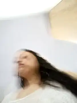 Snapshot of Nanna_160290 chatting on October 19, 2025, 2:47 am Nanna 160290 online show from October 19, 2025, 2:47 am