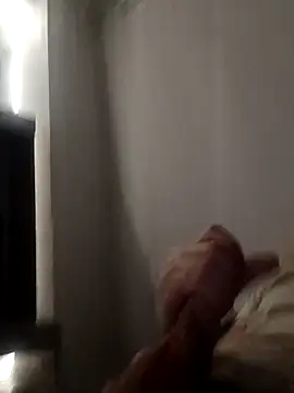 Snapshot of DannySastre91 chatting on October 30, 2025, 5:54 pm DannySastre91 online show from October 30, 2025, 5:54 pm