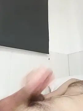 Snapshot of DannySastre91 chatting on October 11, 2025, 8:04 am DannySastre91 online show from October 11, 2025, 8:04 am