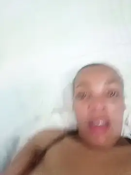 Snapshot of Eroticdollxx3 chatting on October 12, 2025, 12:45 am Eroticdollxx3 online show from October 12, 2025, 12:45 am